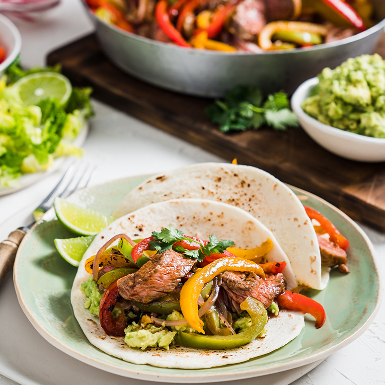 Beef Rump & Rainbow Capsicum Fajitas