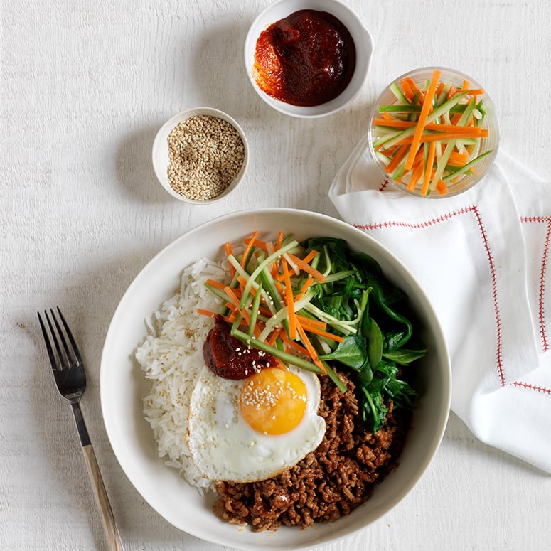 Spicy beef mince rice bowl (Korean bibimbap)