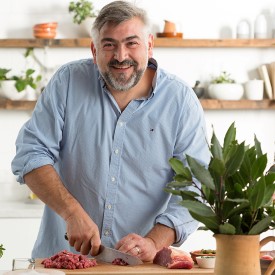 Frank Camorra Headshot