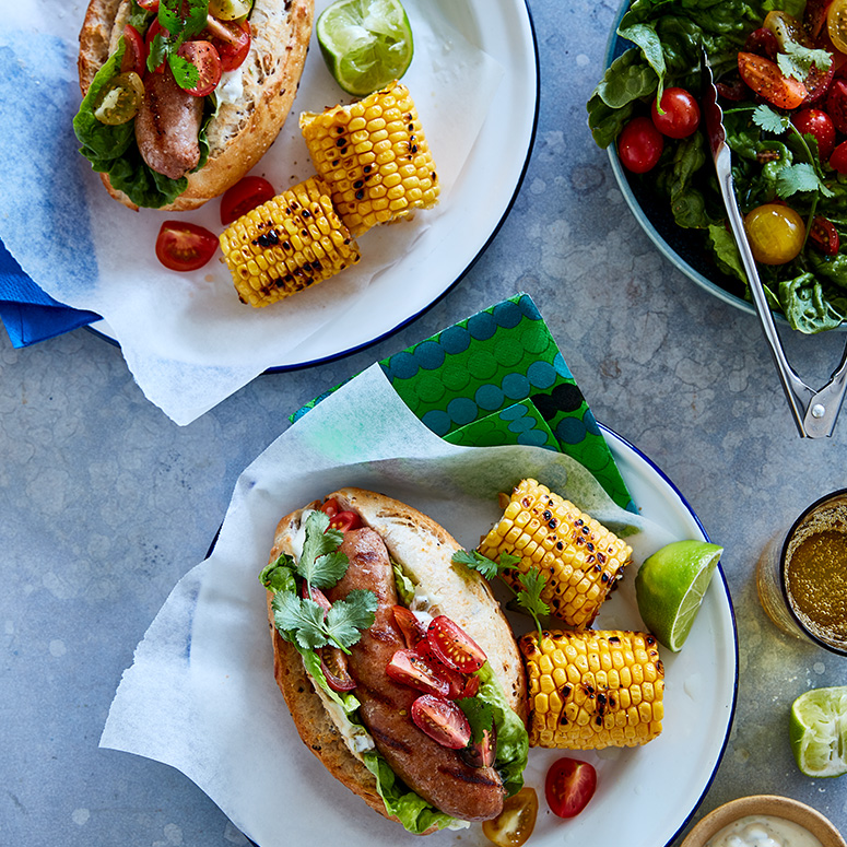 Jalapeño hot dogs with corn cobs