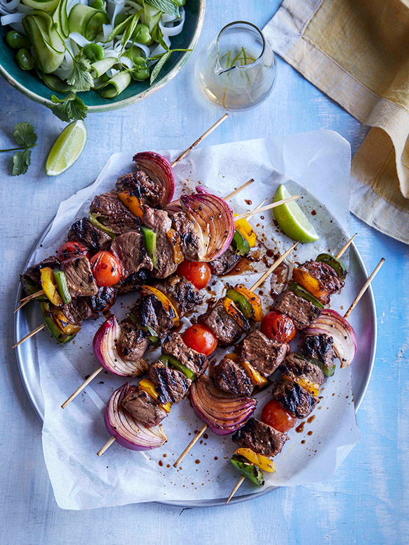 Black pepper beef kebabs with rice noodle salad recipe Australian Beef Recipes, Cooking Tips