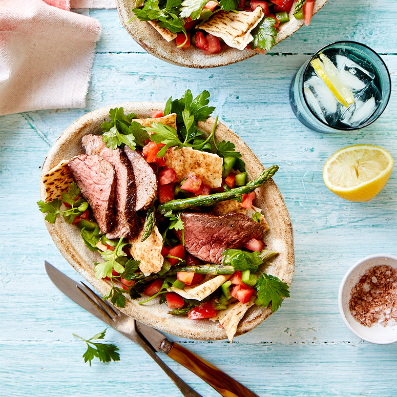 Tangy parsley and lemon Beef fattoush salad