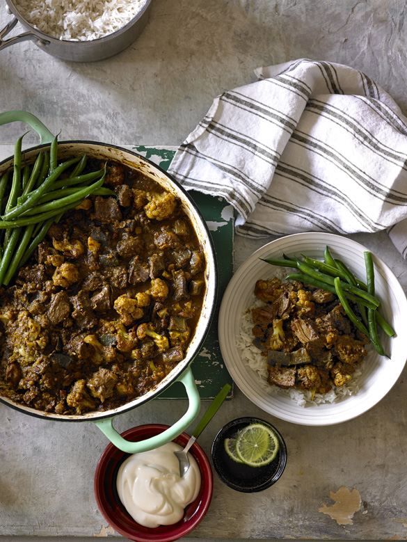 Baked beef and yellow lentil curry