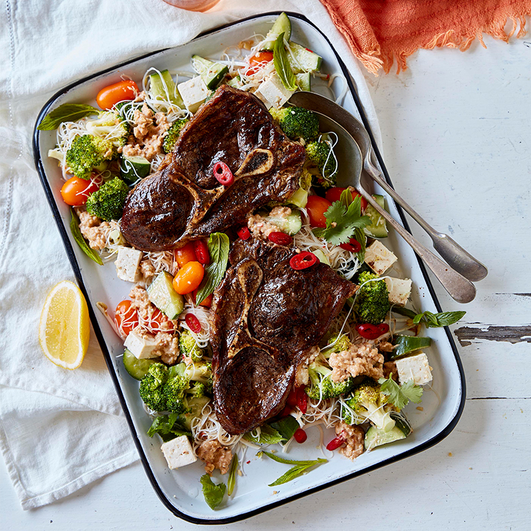 Barbecued satay beef steak salad