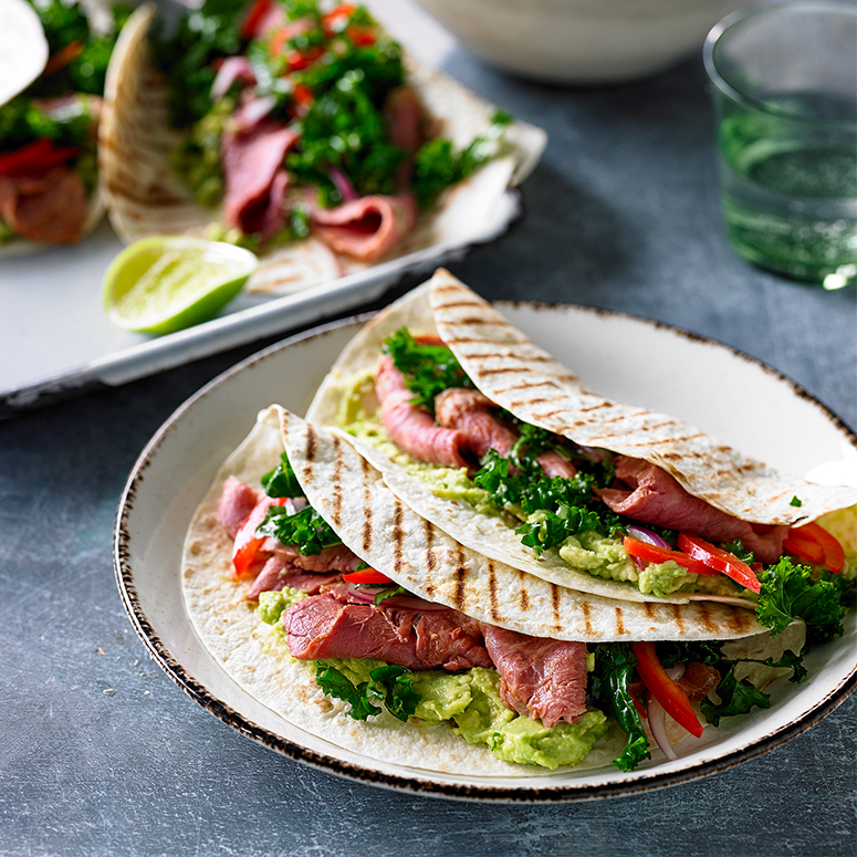Chipotle beef, kale, red pepper & tortilla wraps