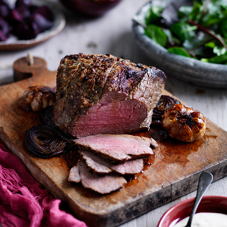 Beef topside roast with beetroot and green beans