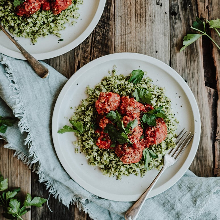 Mini Porcupine meatballs with broccoli ‘rice’